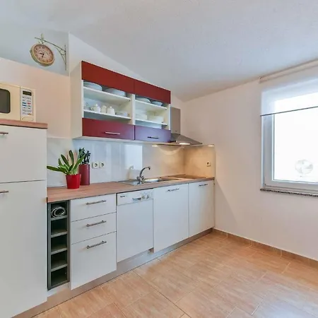 In - Insel 41246 Apartament