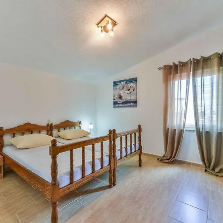 In - Insel 41246 Apartament Vir
